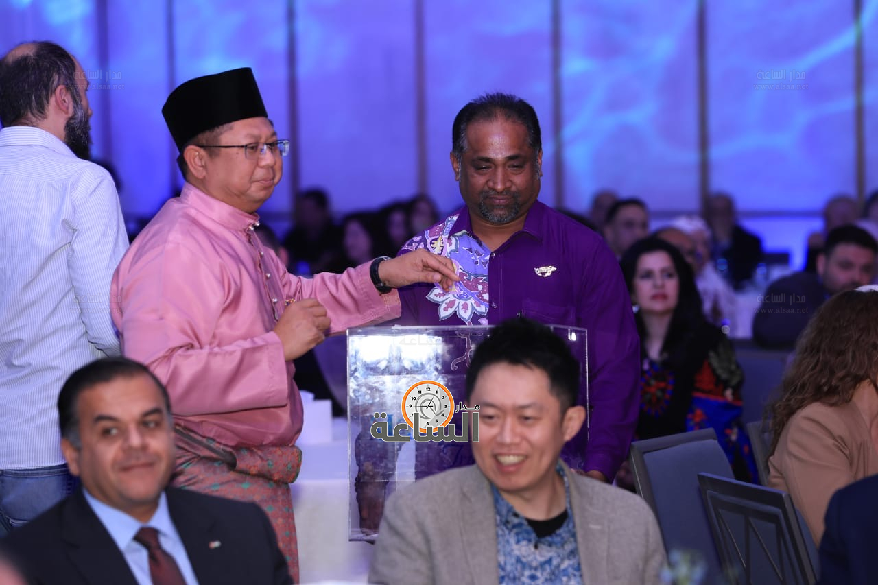 Madar Al-Saa Images 0.08300218455575248