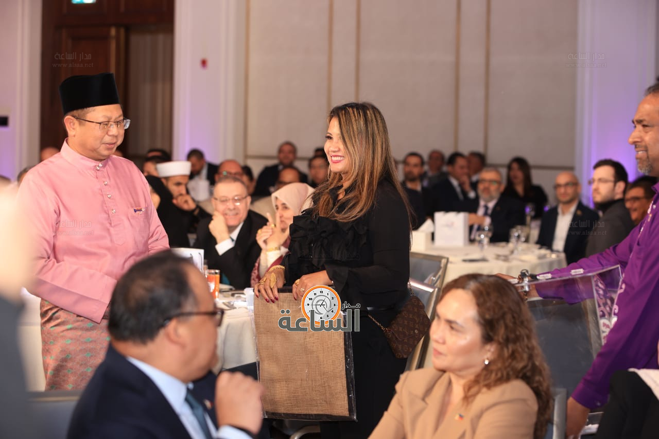 Madar Al-Saa Images 0.6283080425942345