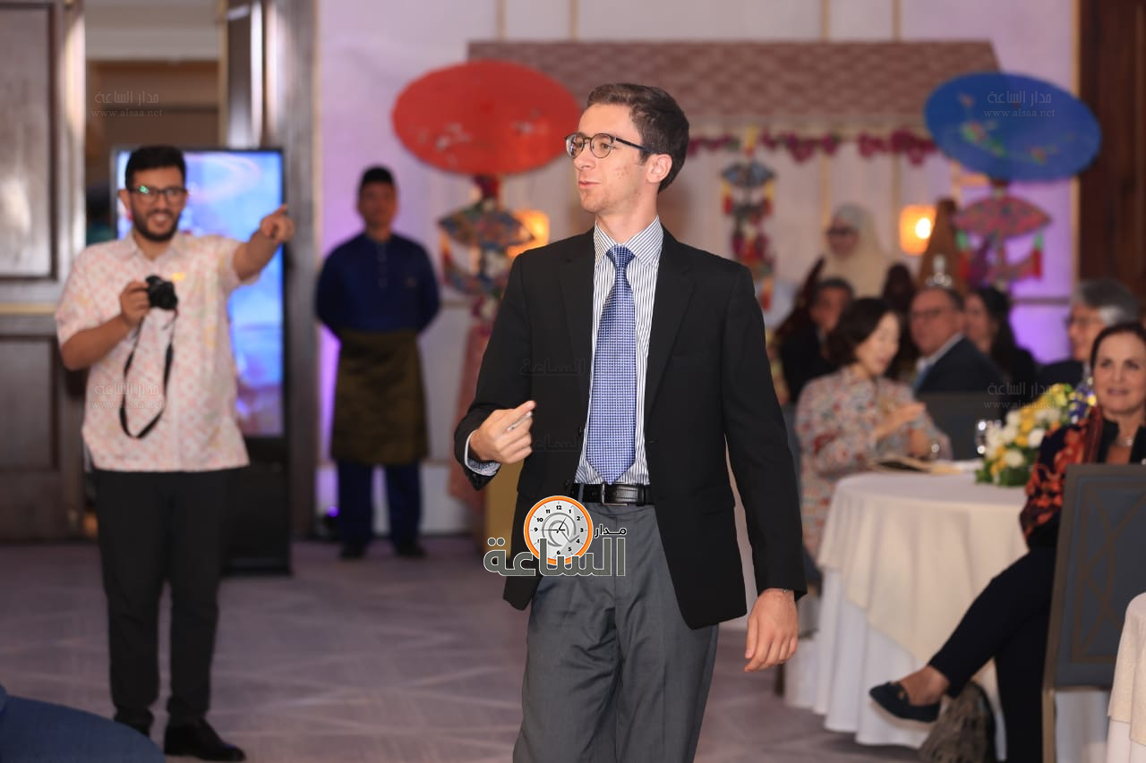 Madar Al-Saa Images 0.6926779789023403