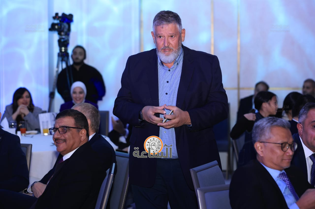 Madar Al-Saa Images 0.12435795359905932