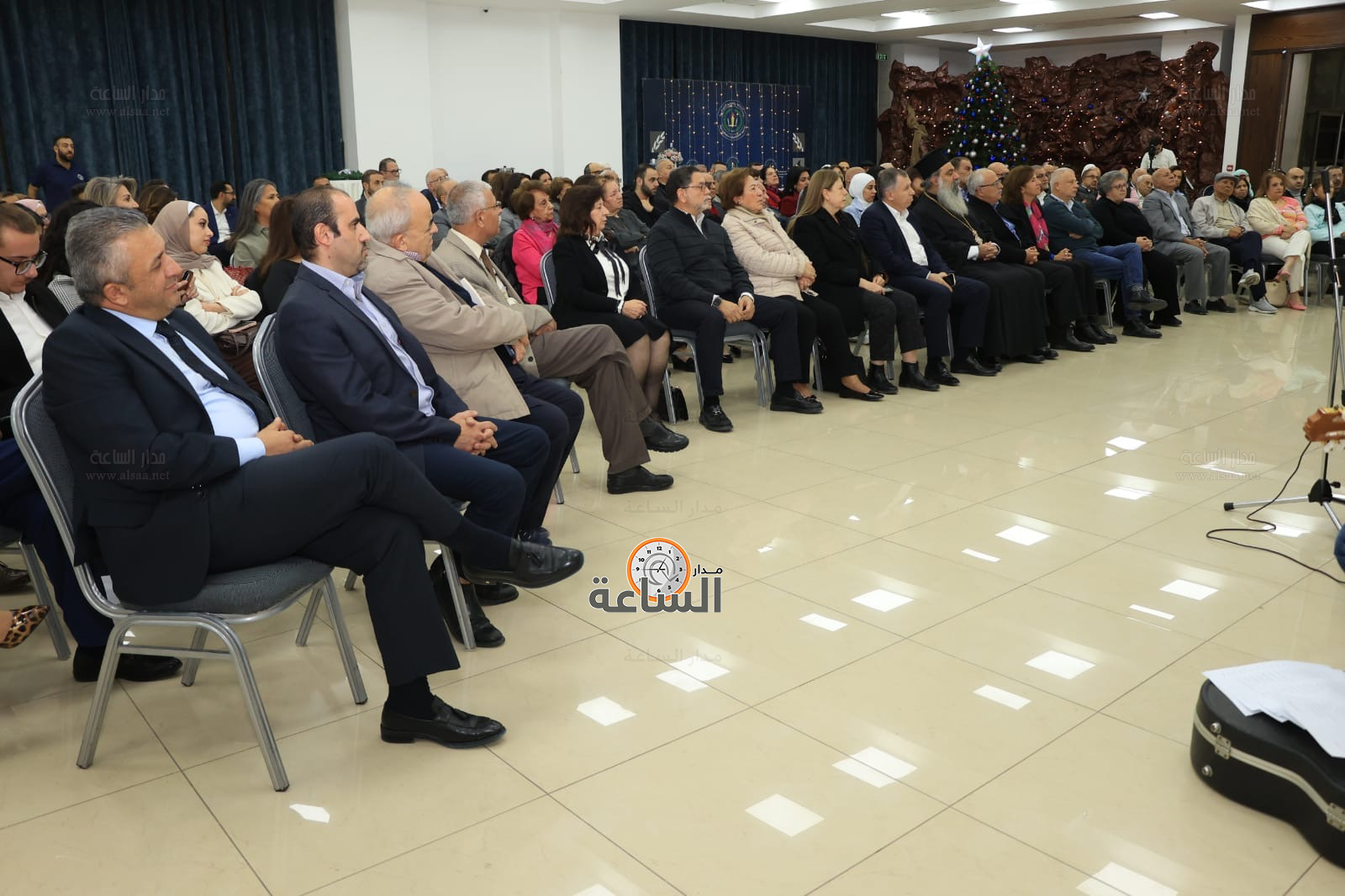 Madar Al-Saa Images 0.33378375992182063