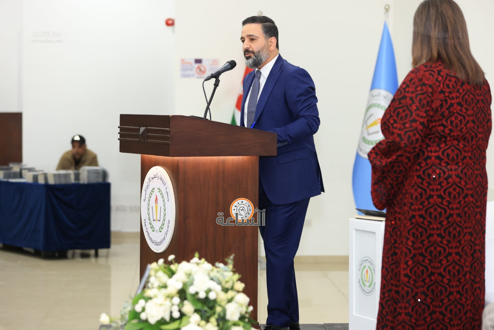 Madar Al-Saa Images 0.5726852596532872