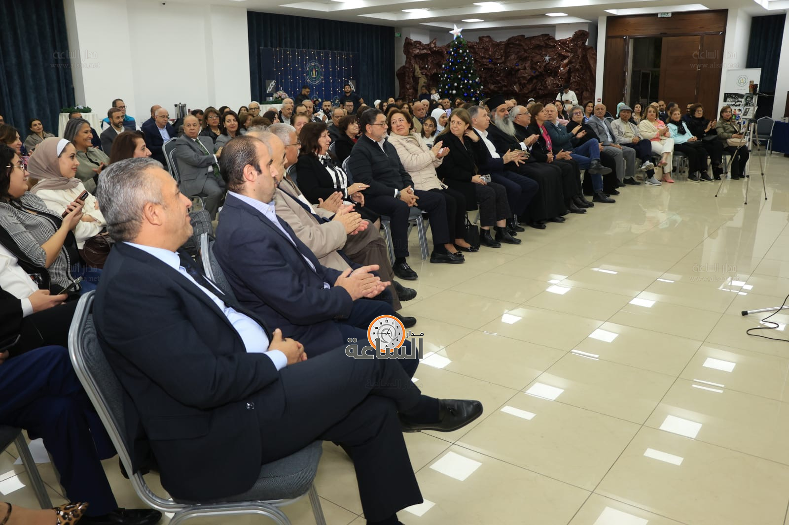 Madar Al-Saa Images 0.7647353259297219