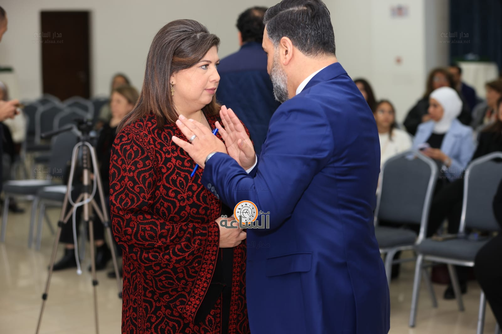 Madar Al-Saa Images 0.7075881040819121