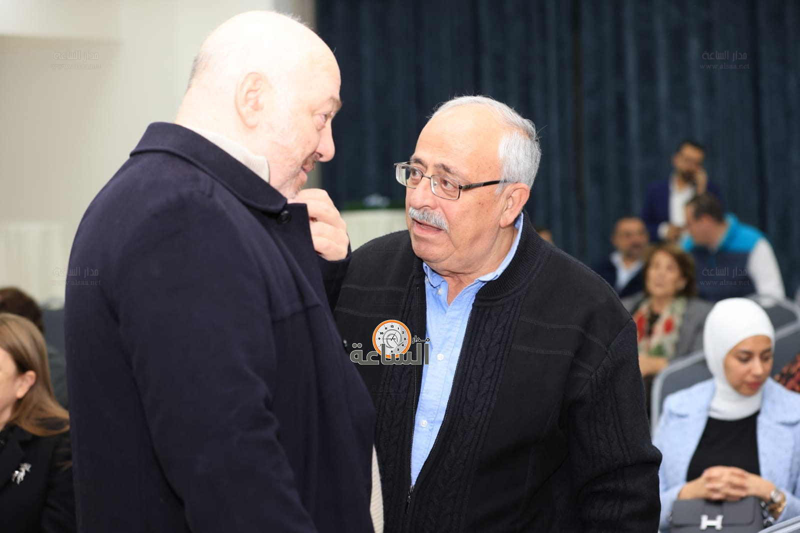 Madar Al-Saa Images 0.2840196290833784