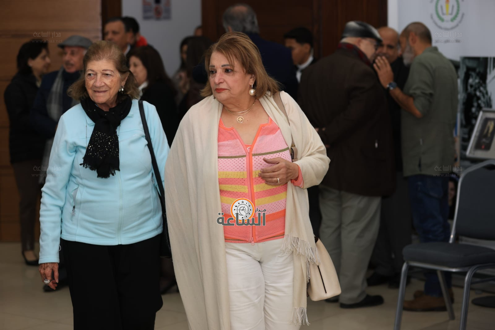 Madar Al-Saa Images 0.9861613889184505