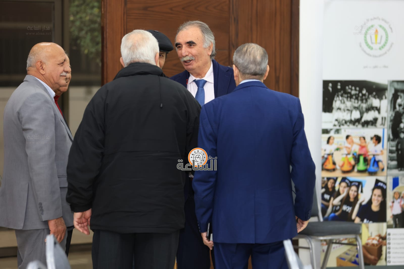 Madar Al-Saa Images 0.00970469155003073