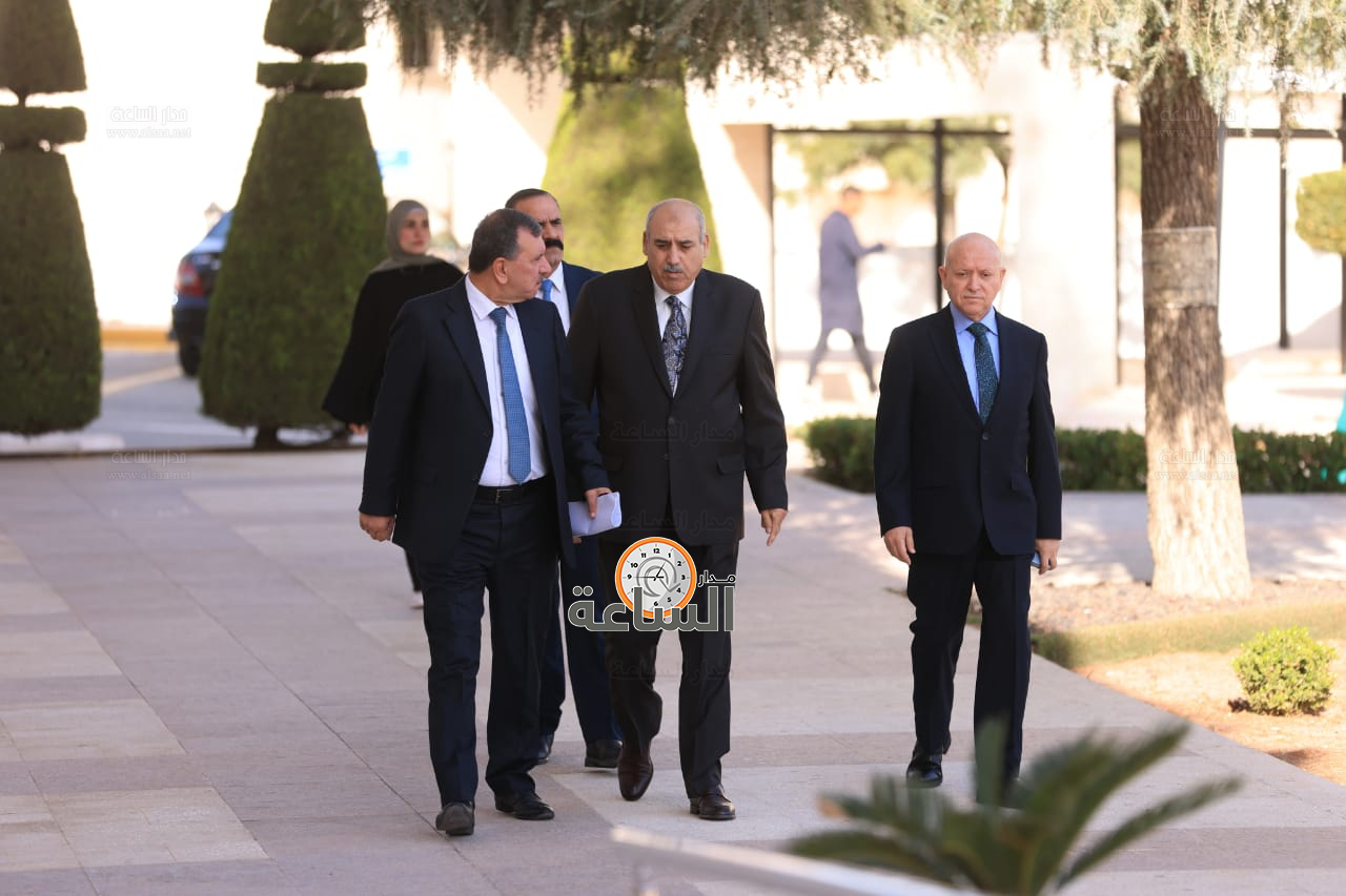 Madar Al-Saa Images 0.9810721865451635