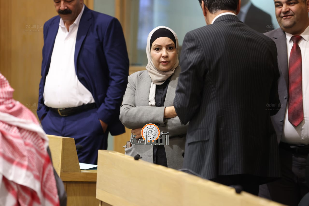 Madar Al-Saa Images 0.3887453604836787