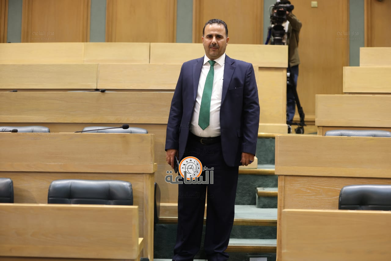 Madar Al-Saa Images 0.07211365559902116