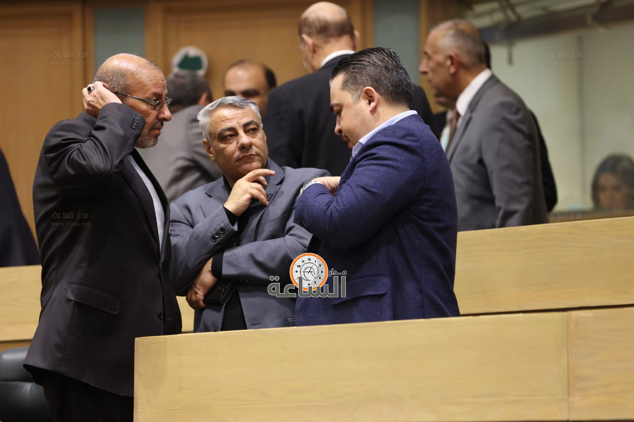 Madar Al-Saa Images 0.2424013273742649