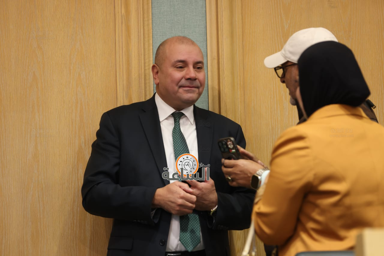 Madar Al-Saa Images 0.5189220769029125