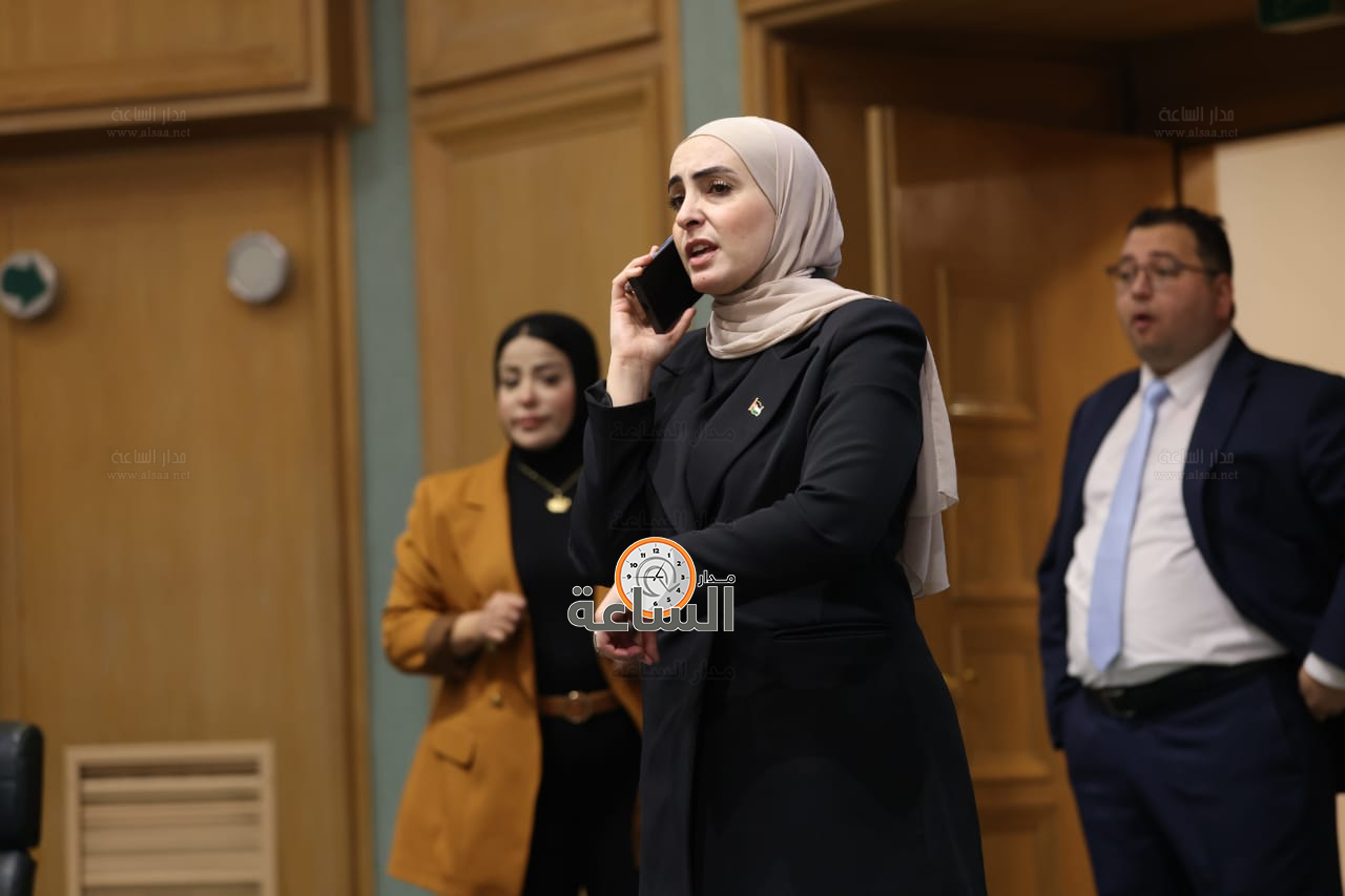 Madar Al-Saa Images 0.5148749512657735