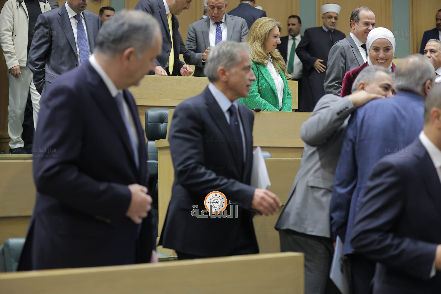 Madar Al-Saa Images 0.2214699324749102