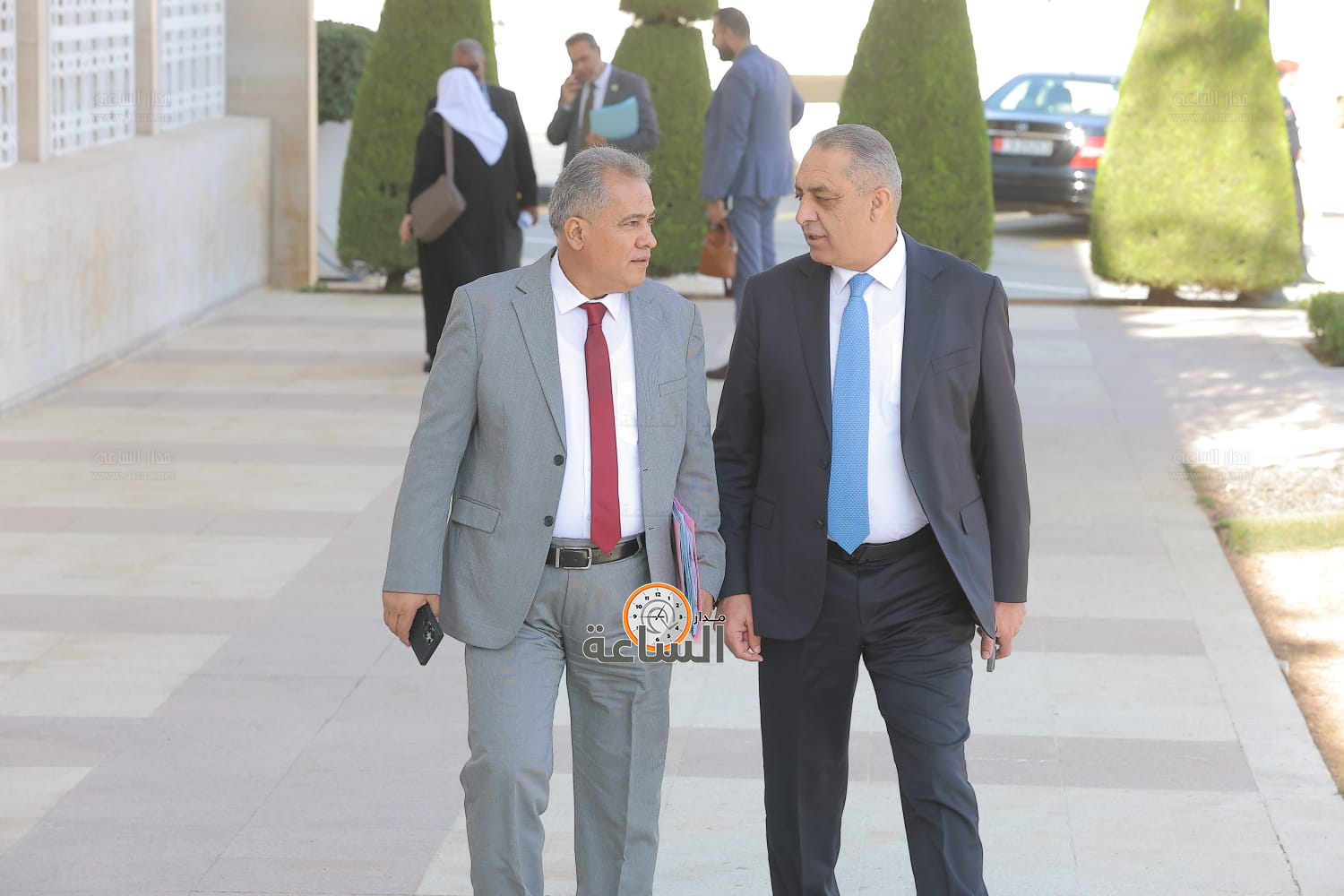 Madar Al-Saa Images 0.7632581526495249