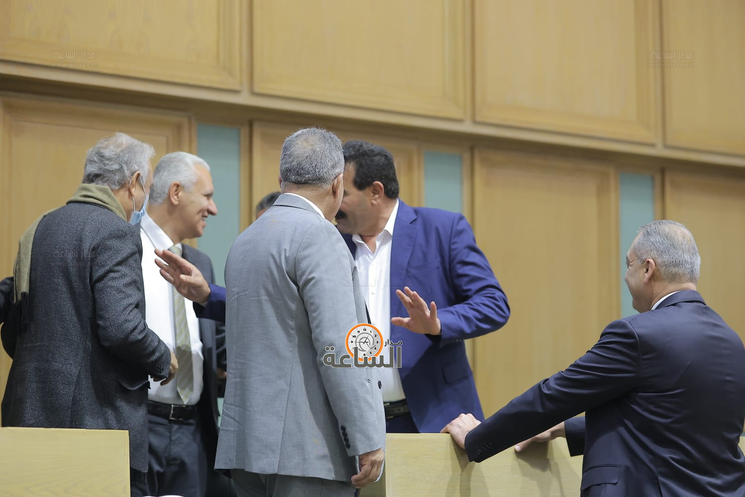 Madar Al-Saa Images 0.36837194032458953