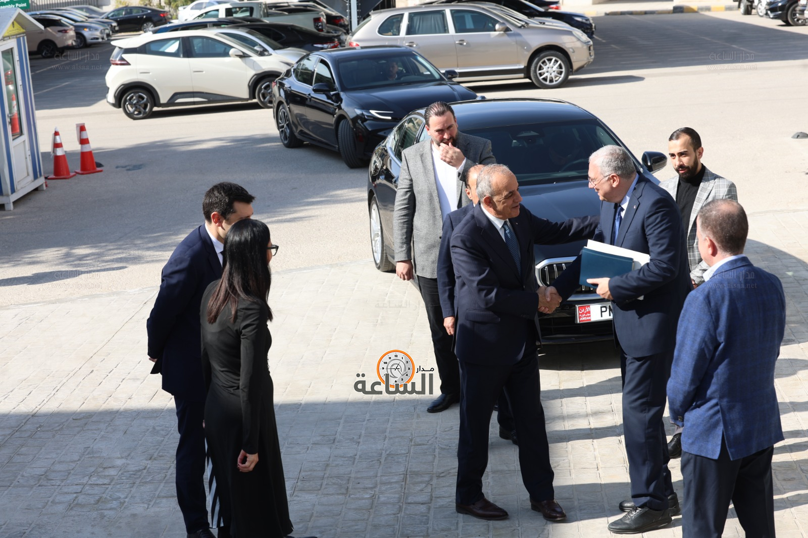 Madar Al-Saa Images 0.4847932385536873