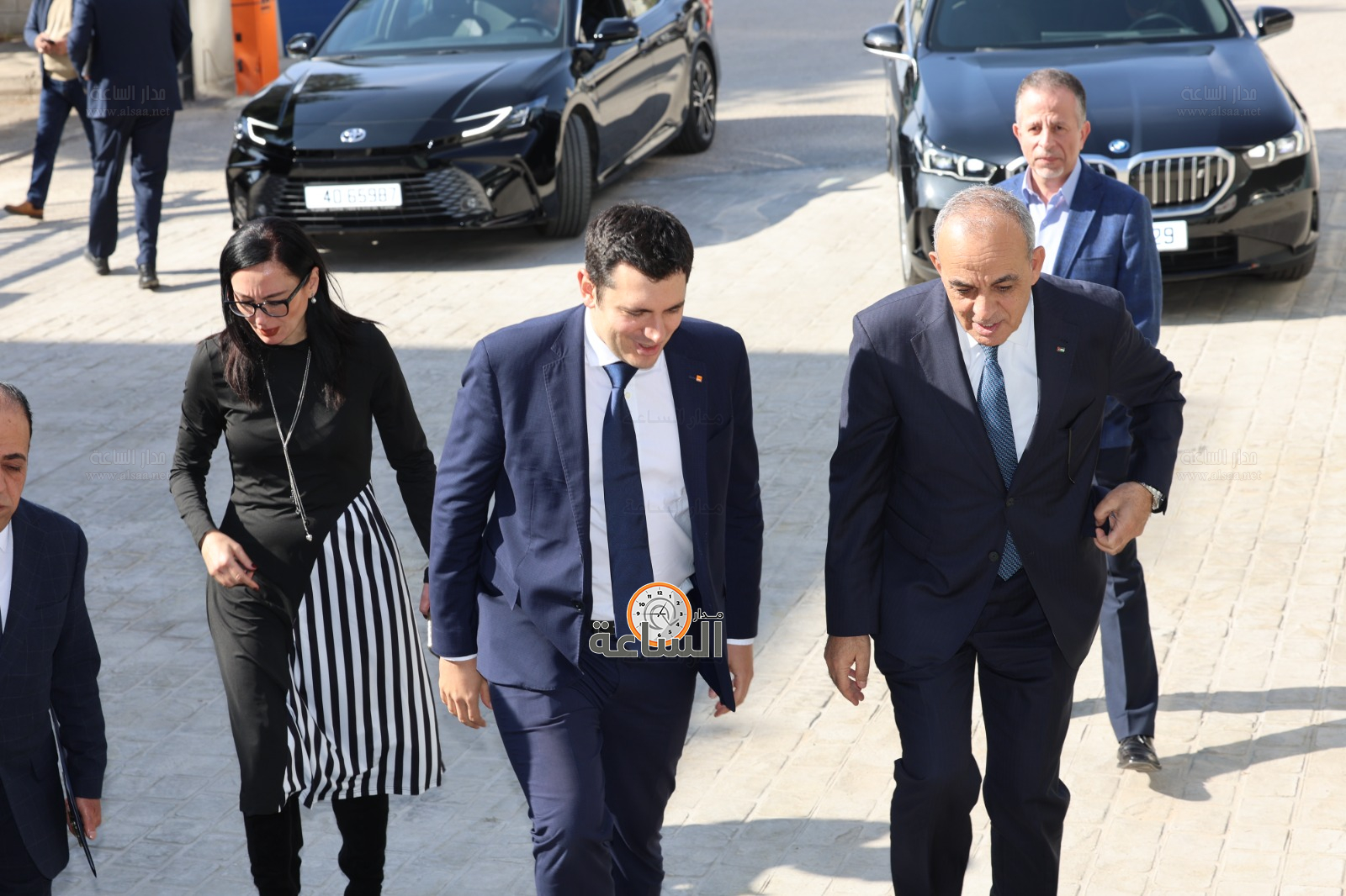 Madar Al-Saa Images 0.7161638143058415