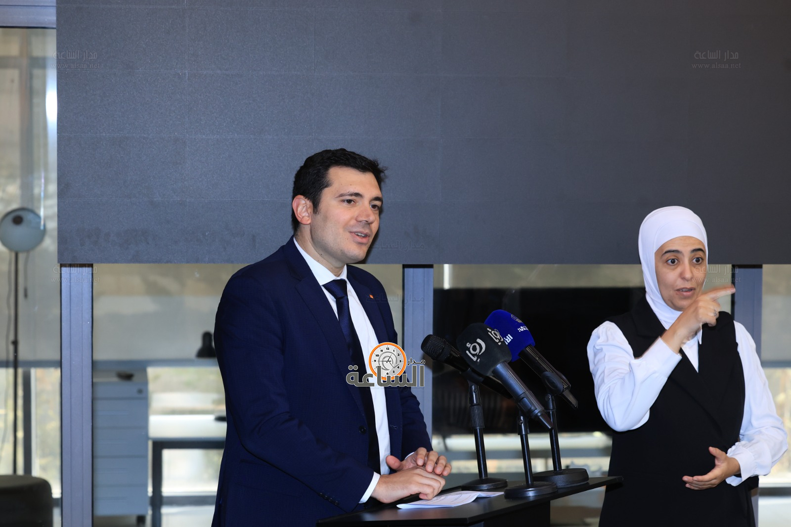 Madar Al-Saa Images 0.33359802457037546