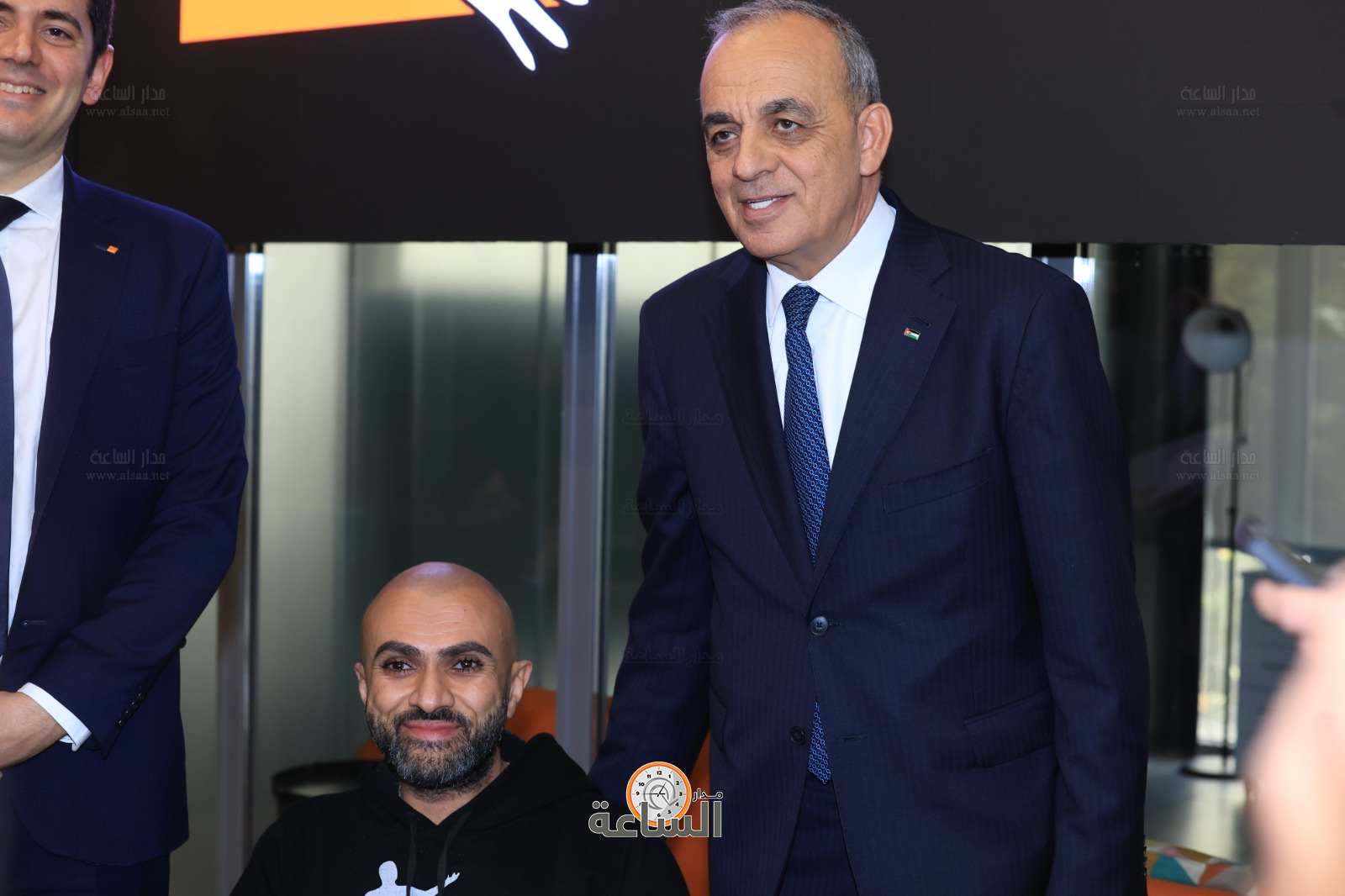 Madar Al-Saa Images 0.9098939412742781