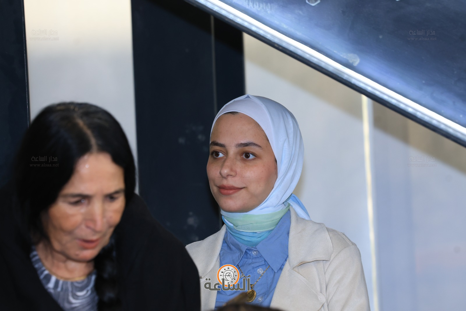 Madar Al-Saa Images 0.9518558418189438