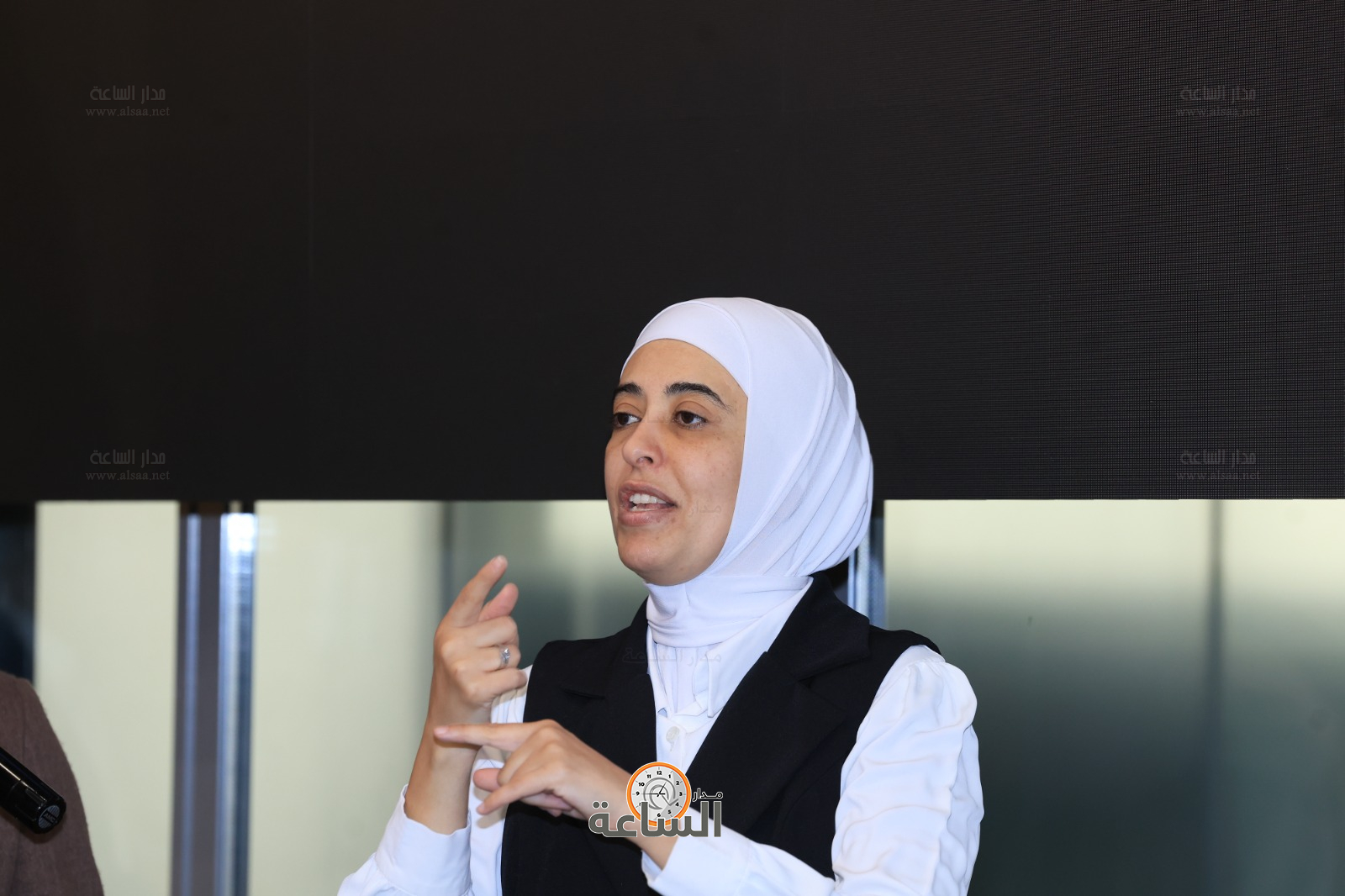 Madar Al-Saa Images 0.0665162647150519