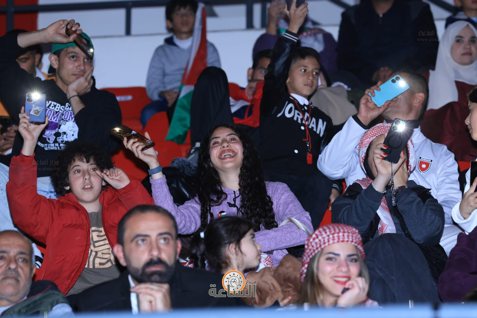 Madar Al-Saa Images 0.569258440168545