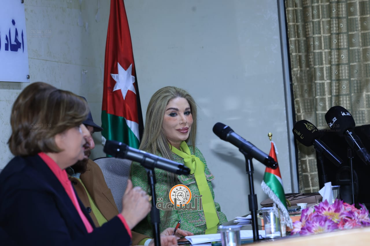 Madar Al-Saa Images 0.40387557164437526