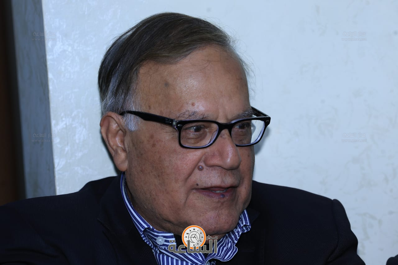 Madar Al-Saa Images 0.30757224376700376