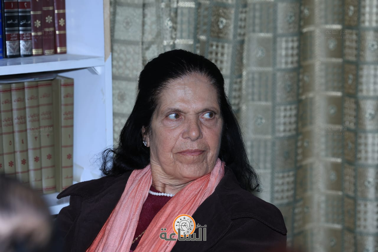 Madar Al-Saa Images 0.8930103186157884