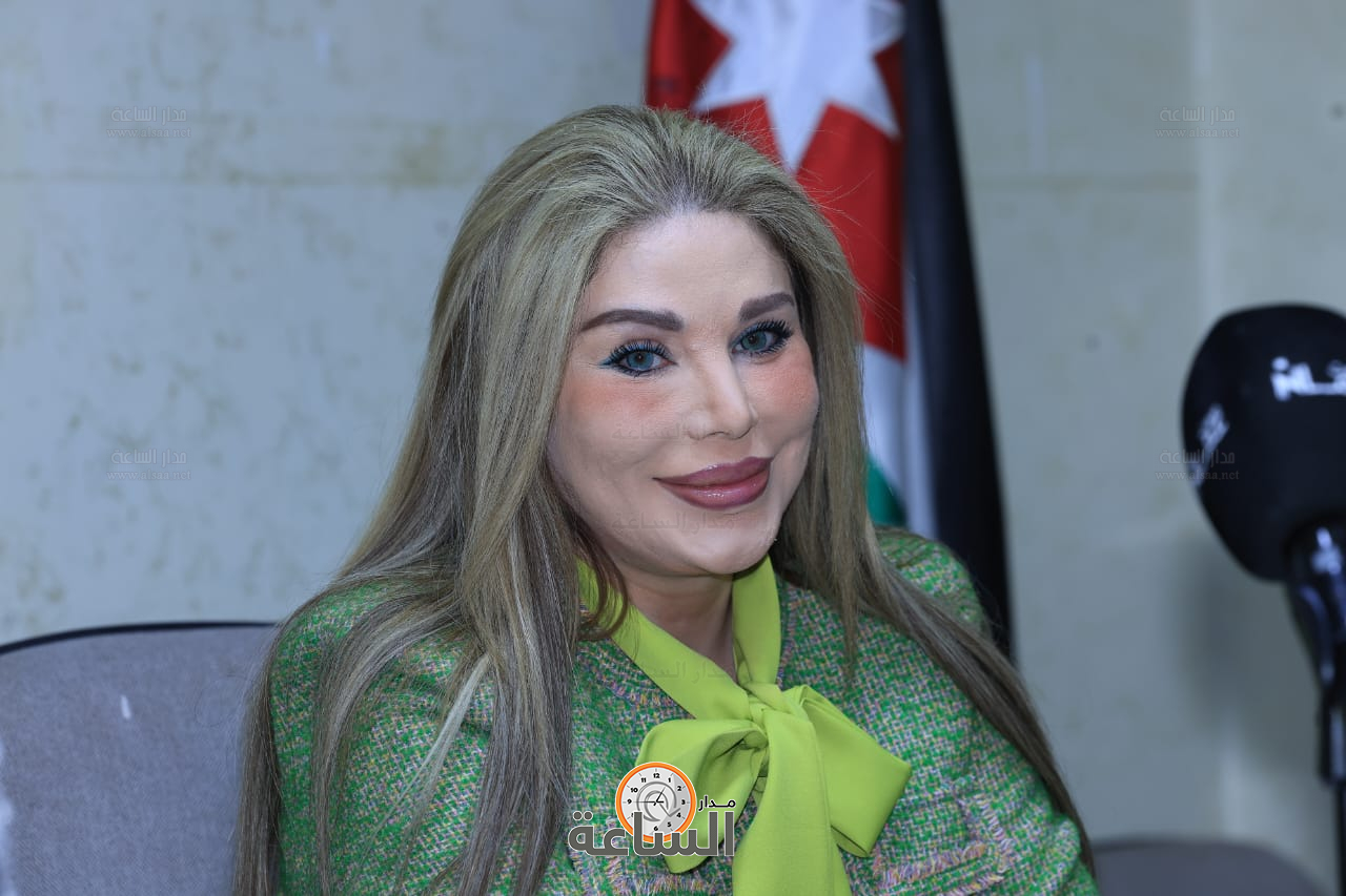 Madar Al-Saa Images 0.37890495317124573