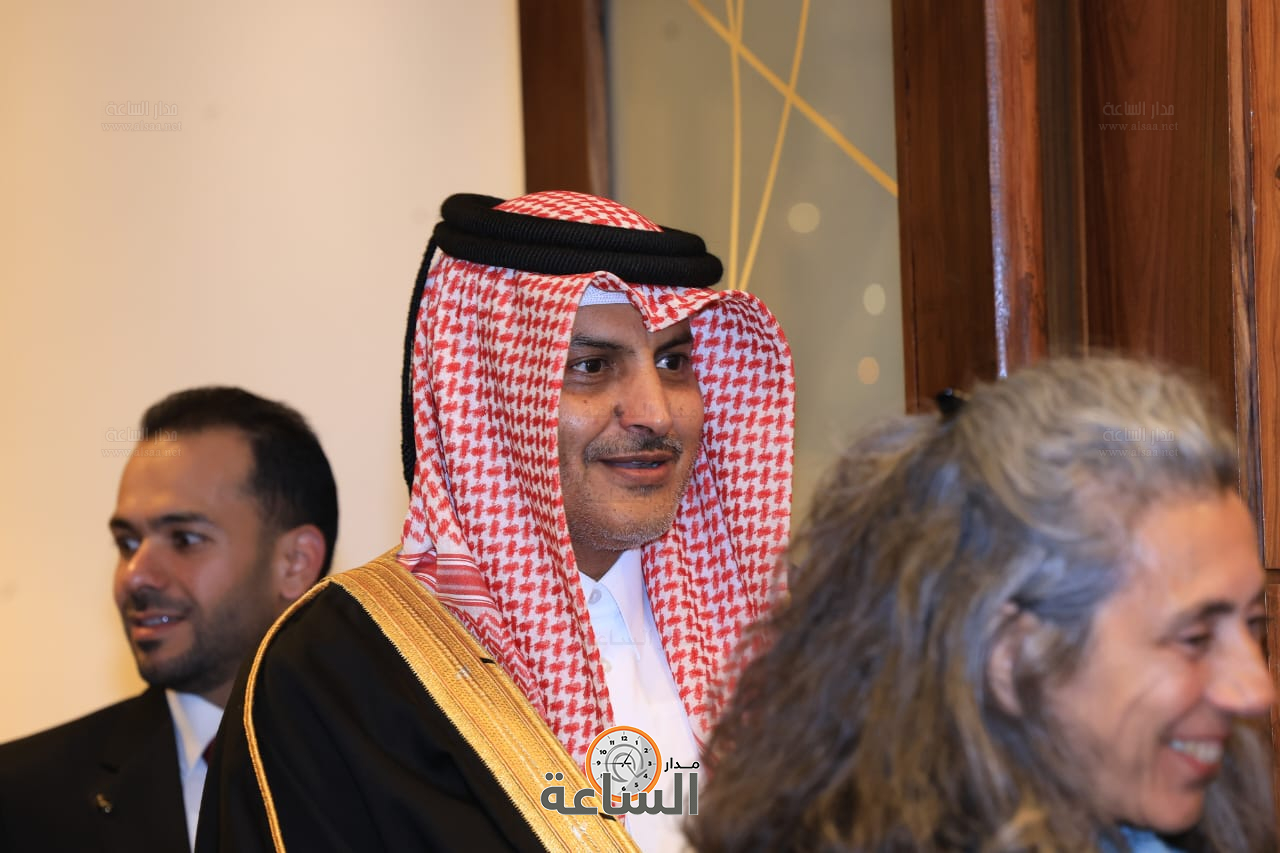 Madar Al-Saa Images 0.42299210206548976