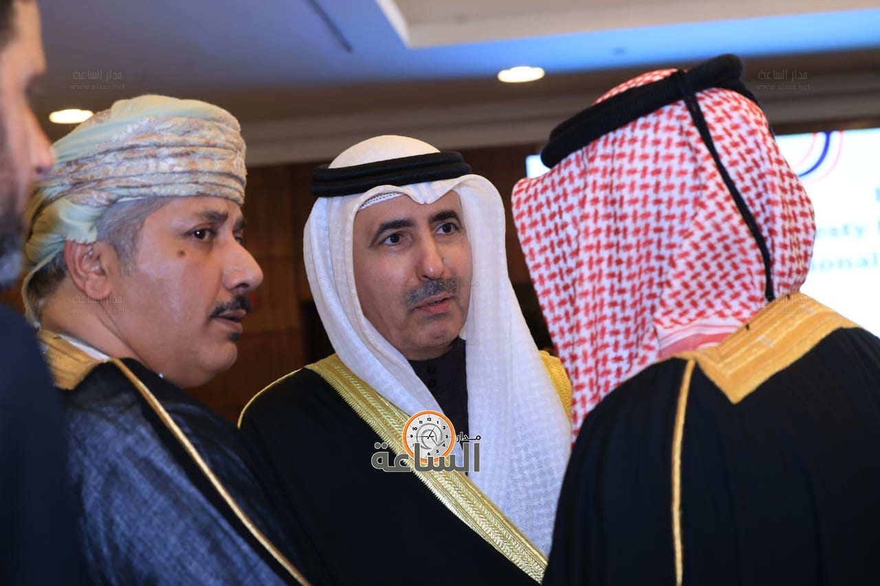 Madar Al-Saa Images 0.703261055955018