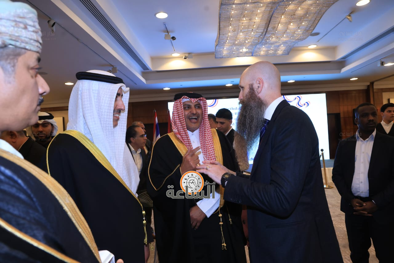 Madar Al-Saa Images 0.30714120959177993