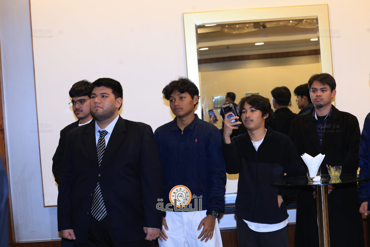 Madar Al-Saa Images 0.8847764499461557