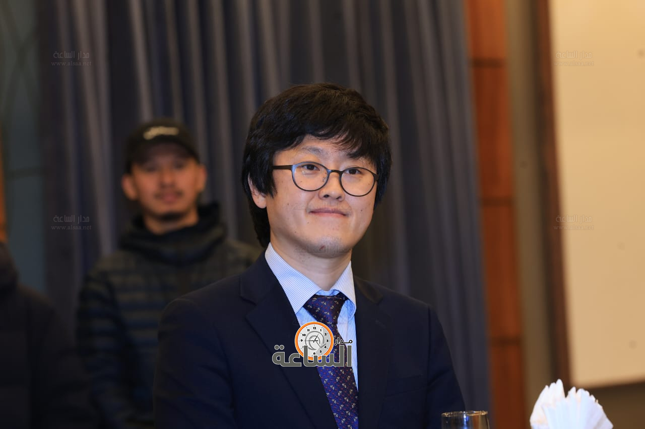 Madar Al-Saa Images 0.021026289307641388