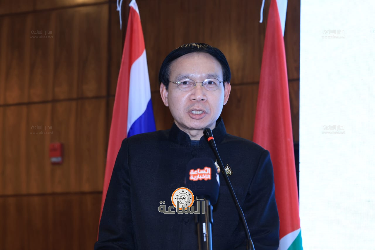 Madar Al-Saa Images 0.033533882036311025