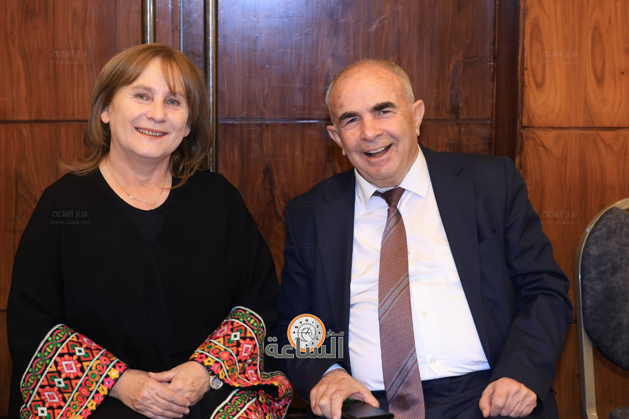 Madar Al-Saa Images 0.9323833842103267