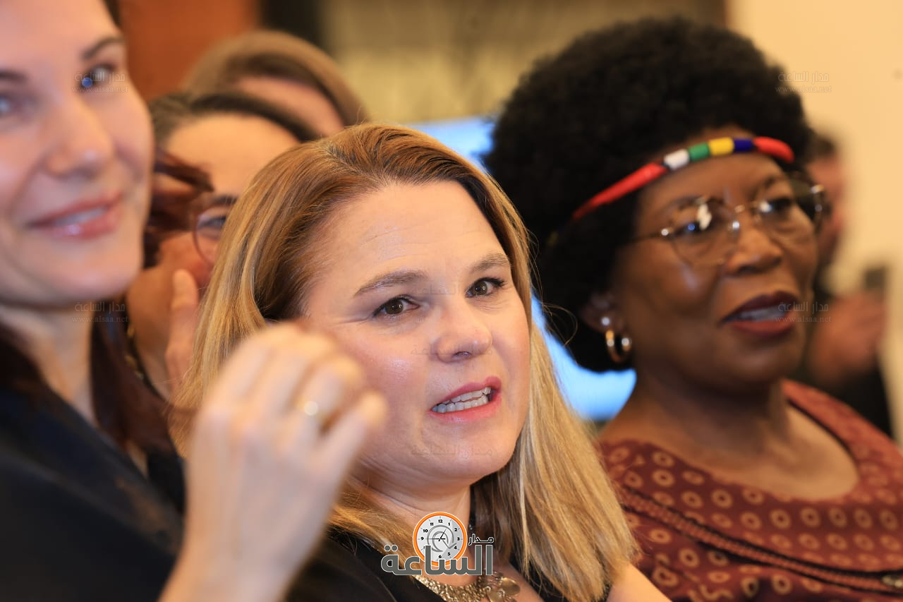 Madar Al-Saa Images 0.1798441814819064