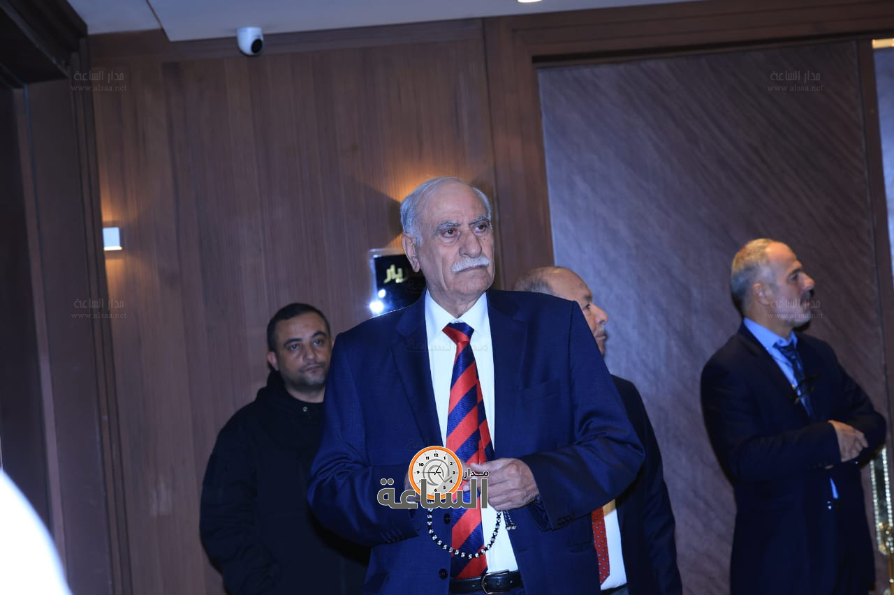 Madar Al-Saa Images 0.04201048415846842