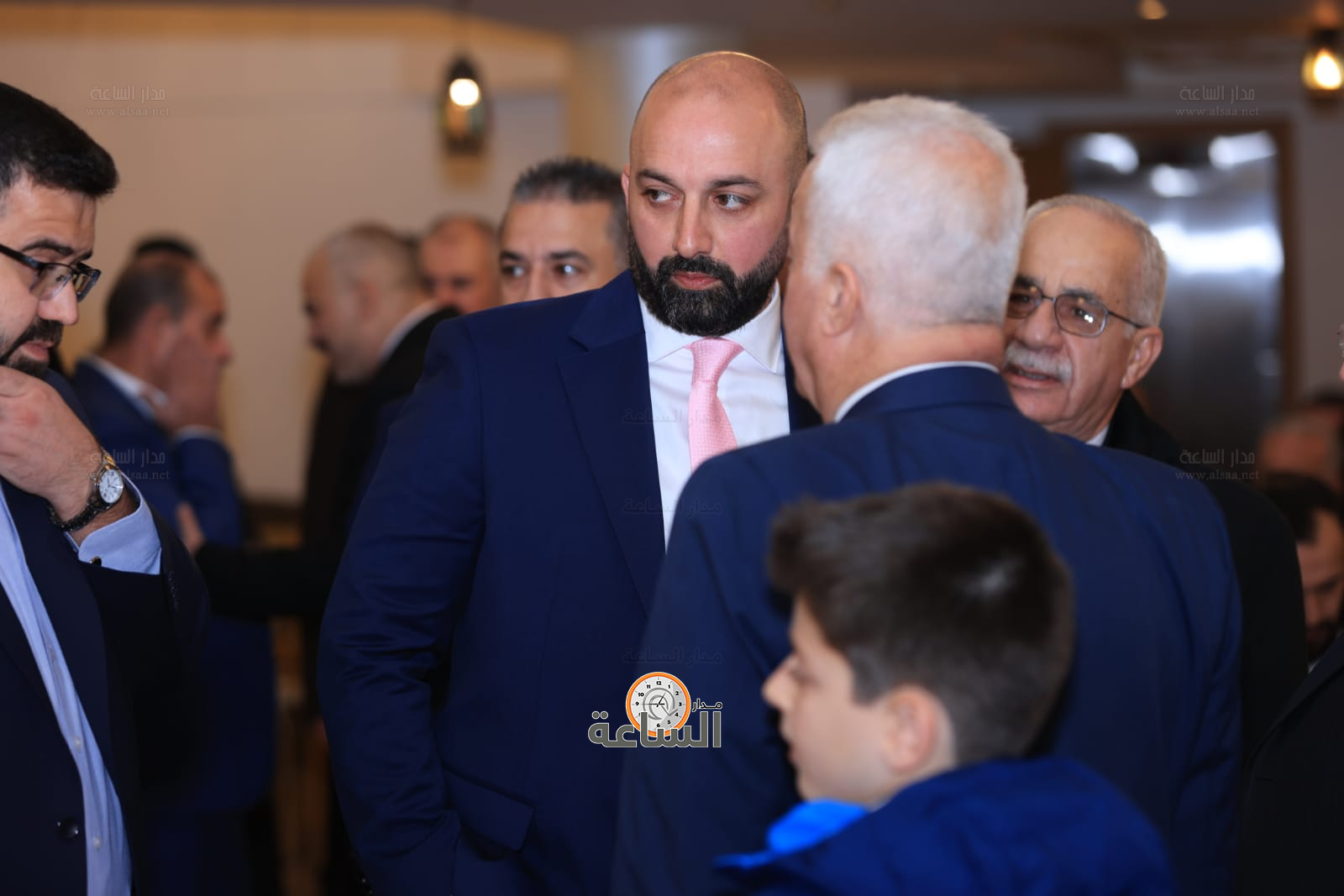 Madar Al-Saa Images 0.9520734347539428