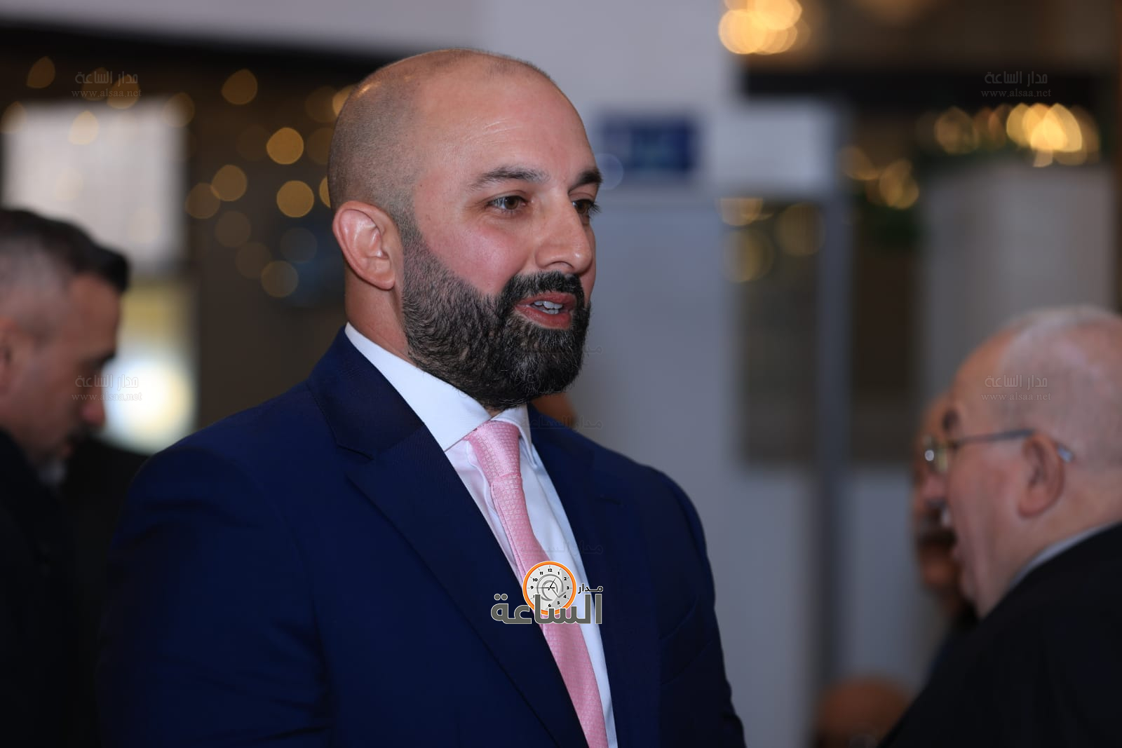 Madar Al-Saa Images 0.4901433370816445