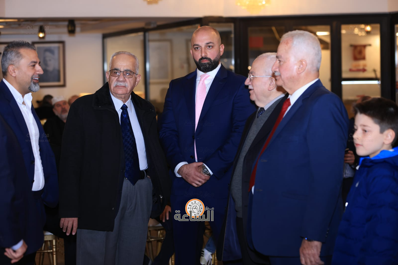 Madar Al-Saa Images 0.4438791227686736