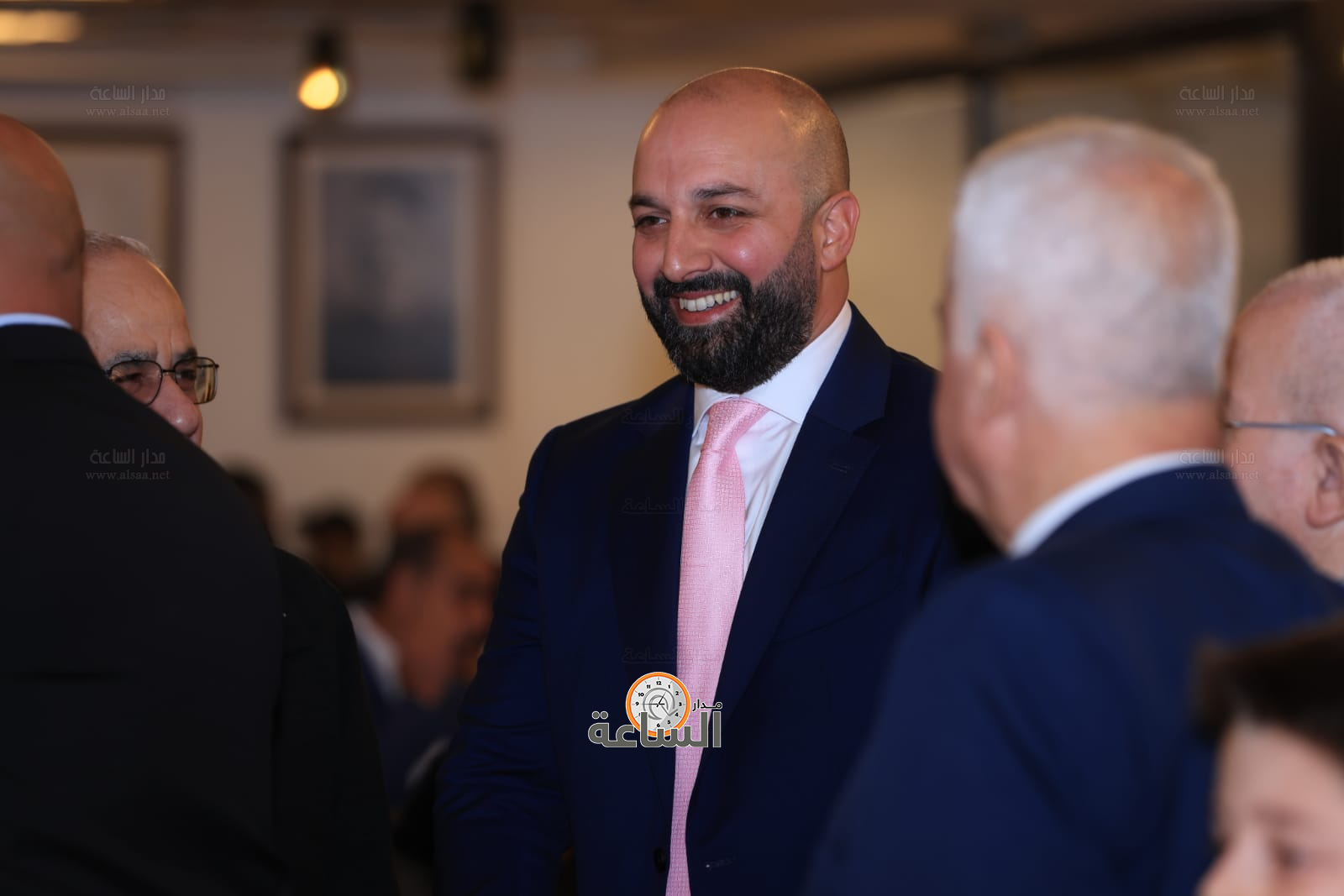 Madar Al-Saa Images 0.09170452440683585