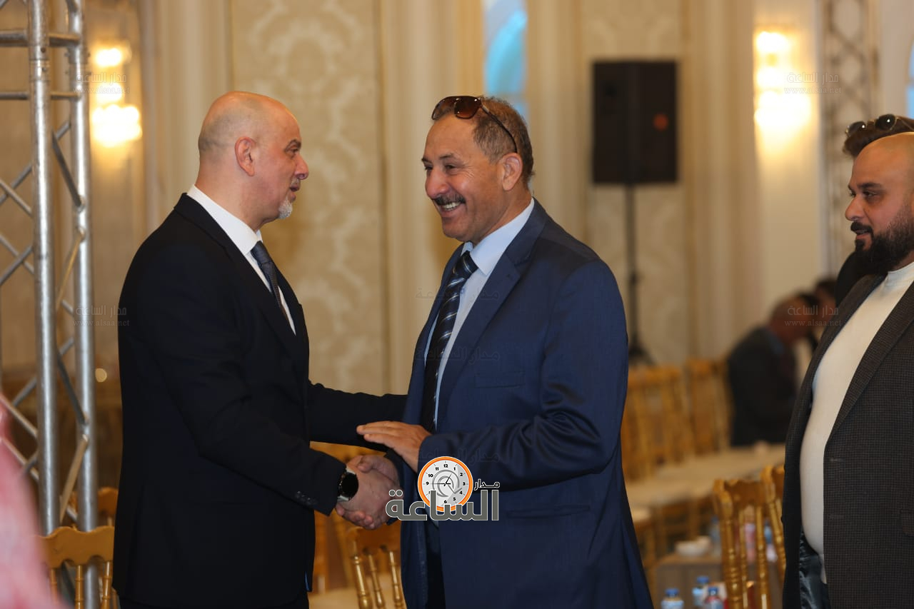 Madar Al-Saa Images 0.30479090039712264