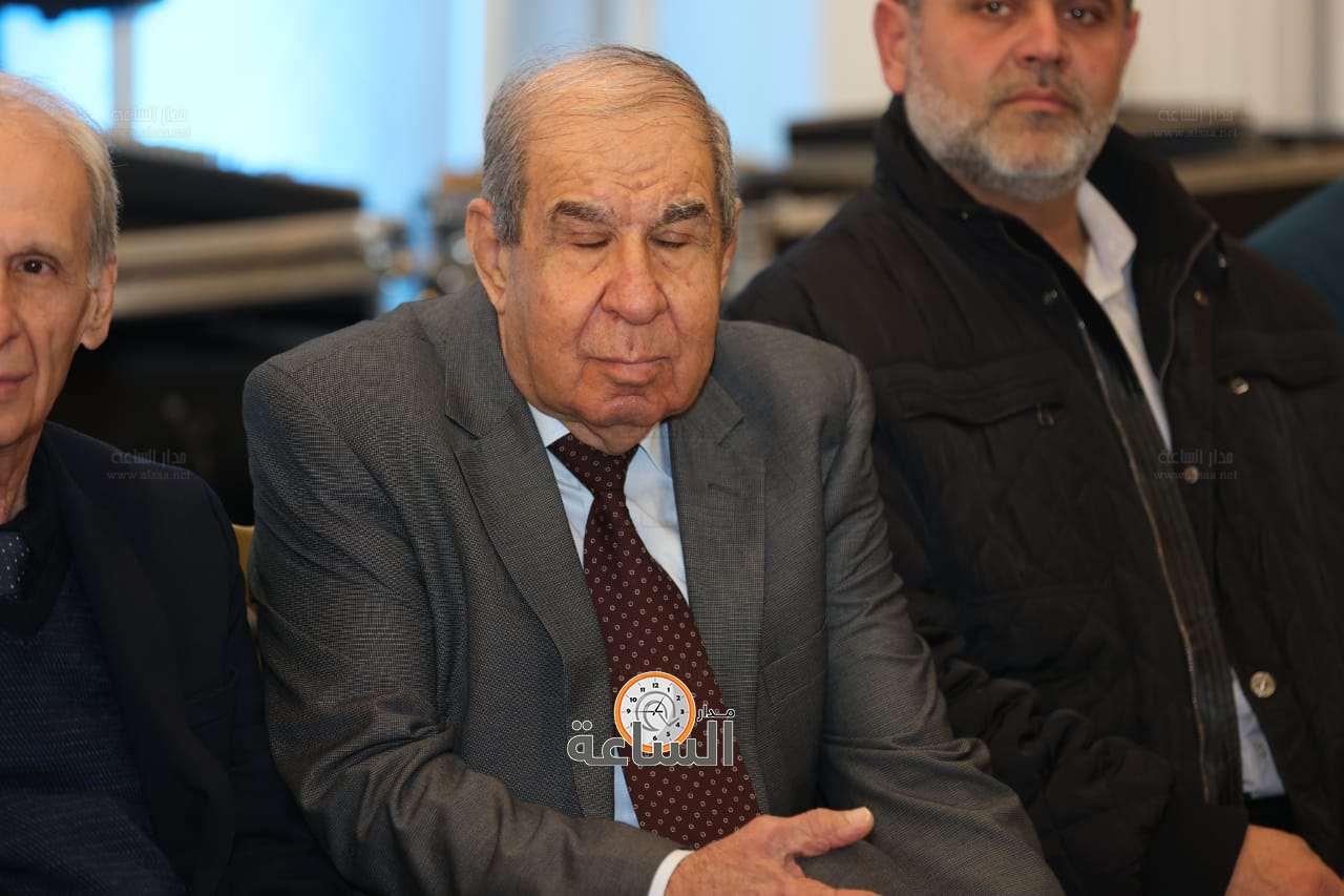 Madar Al-Saa Images 0.699883655941016