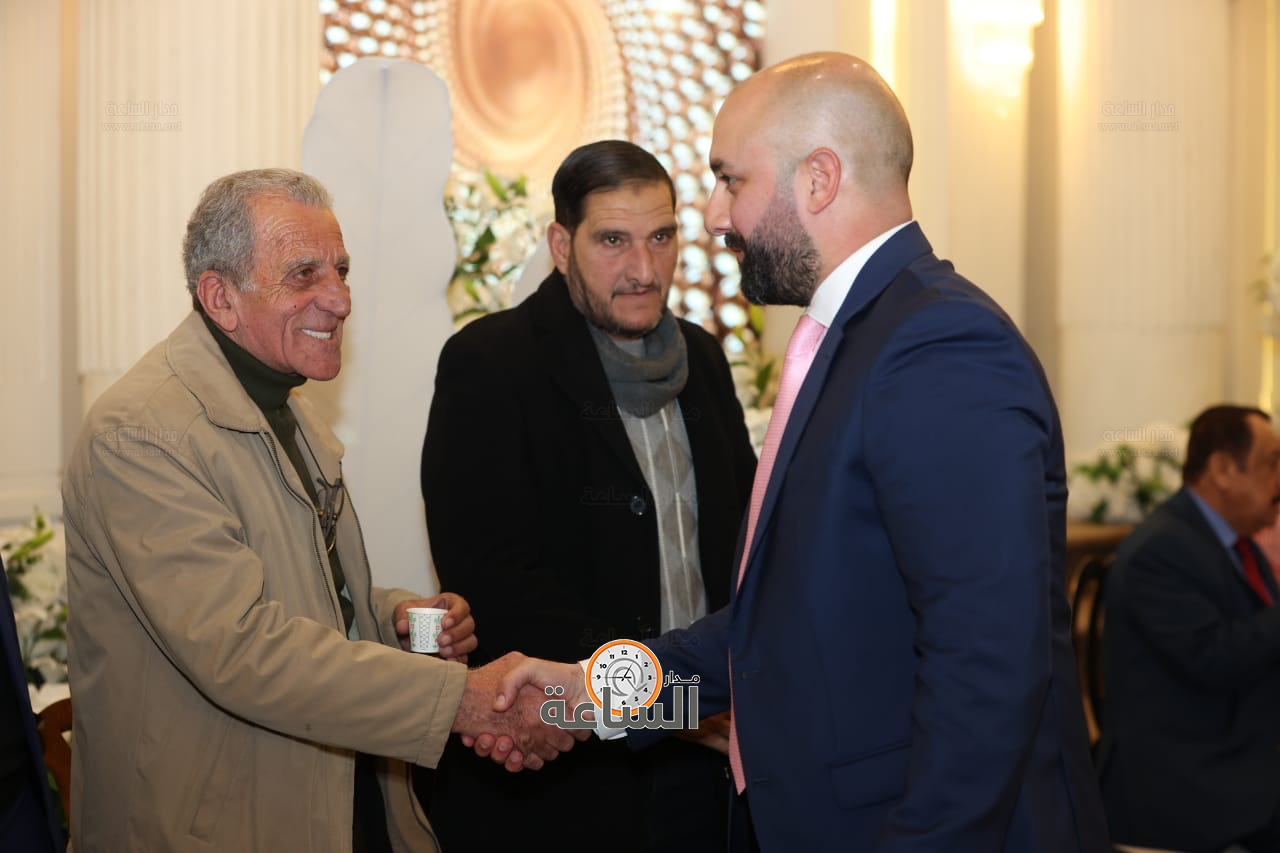 Madar Al-Saa Images 0.15629700855050843