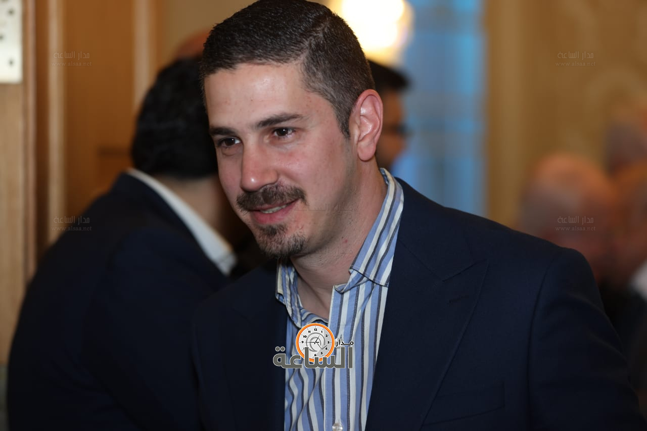 Madar Al-Saa Images 0.8022426853211215