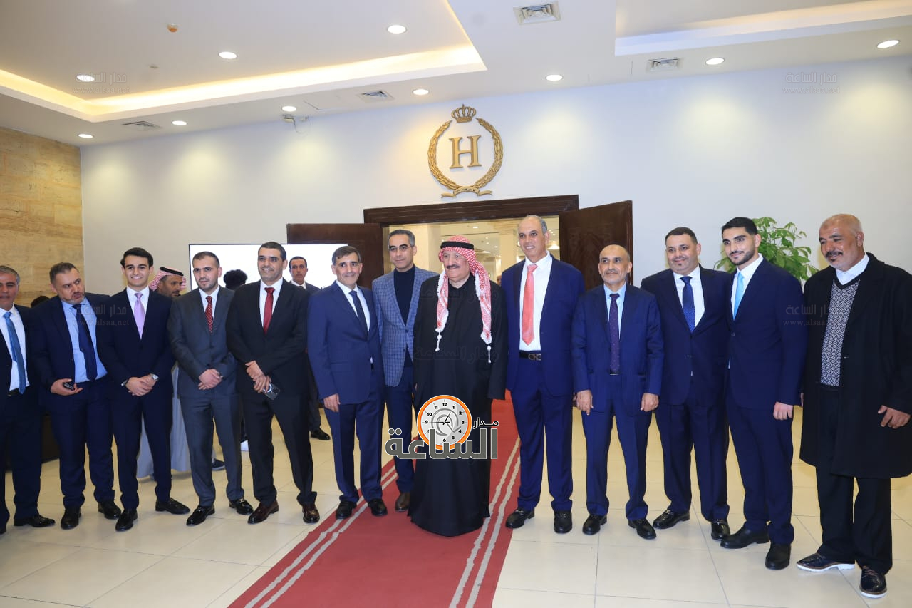 Madar Al-Saa Images 0.25722013043402137