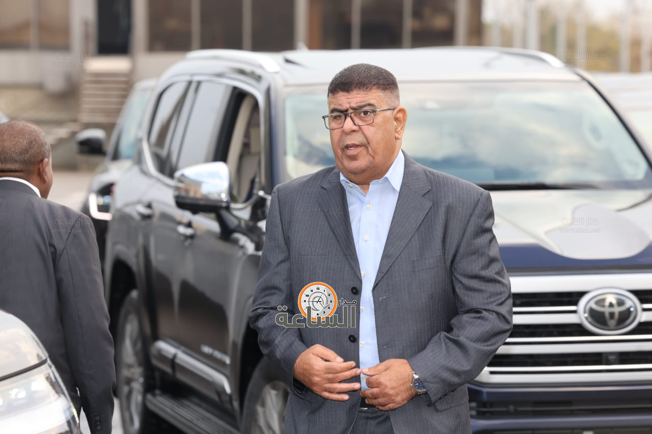 Madar Al-Saa Images 0.42259857599825257